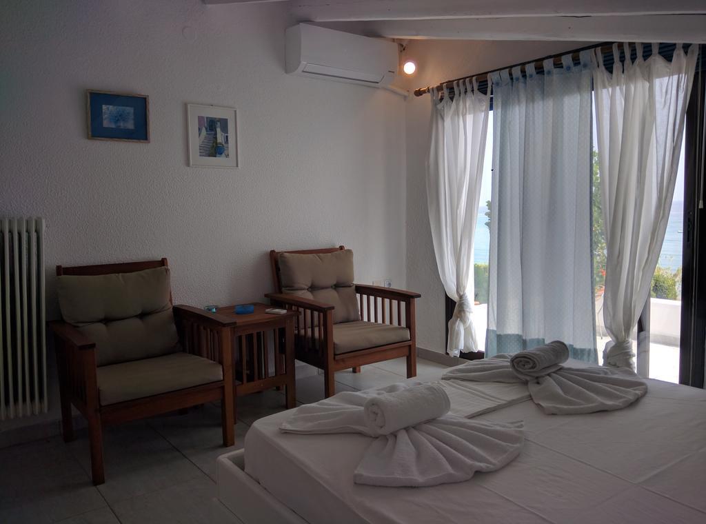 Beach Front Chanioti بوليخرونو المظهر الخارجي الصورة